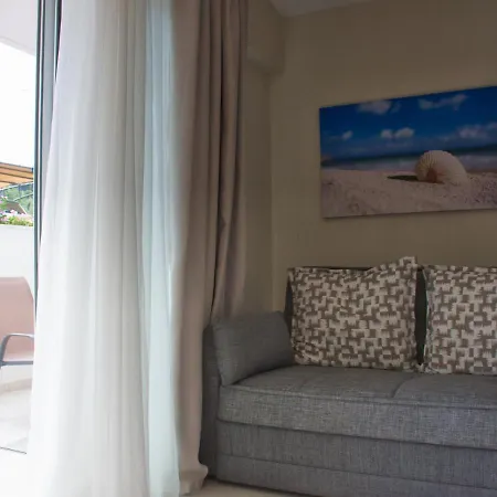 公寓式酒店 Astra Luxury 3*