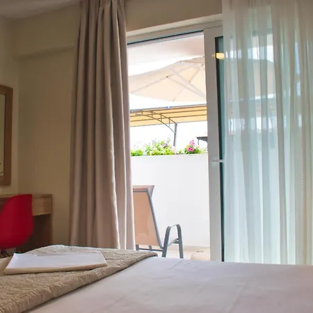 公寓式酒店 Astra Luxury 3*