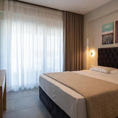 公寓式酒店 Astra Luxury