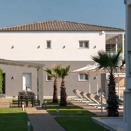 Astra Luxury 2*