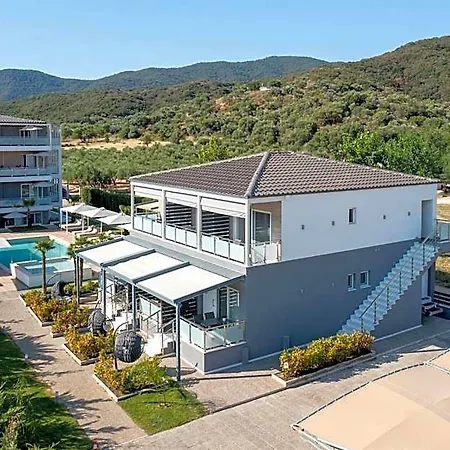 Astra Luxury 3* Sarti