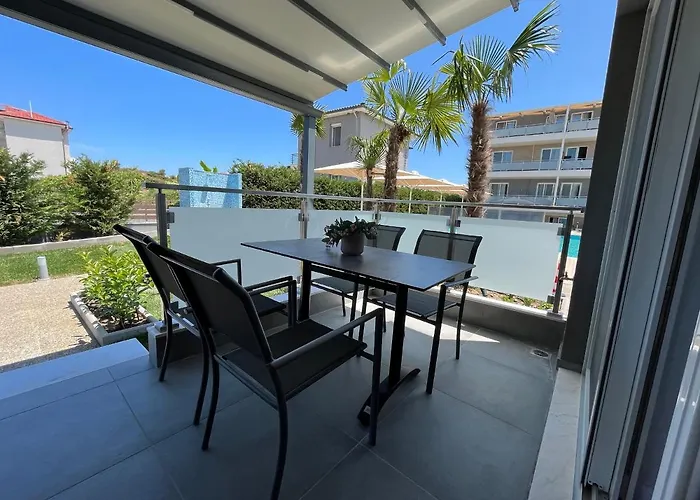 Astra Luxury Aparthotel Sarti