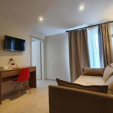Astra Luxury Aparthotel Sarti