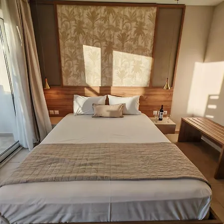 Astra Luxury 2*