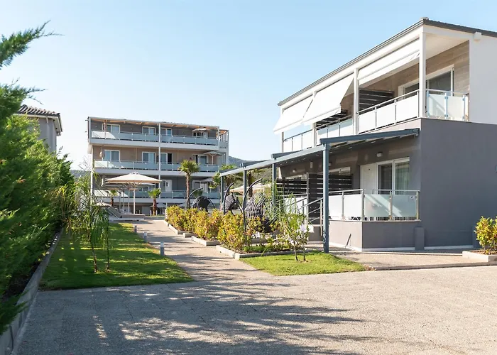 Astra Luxury 3* Sarti